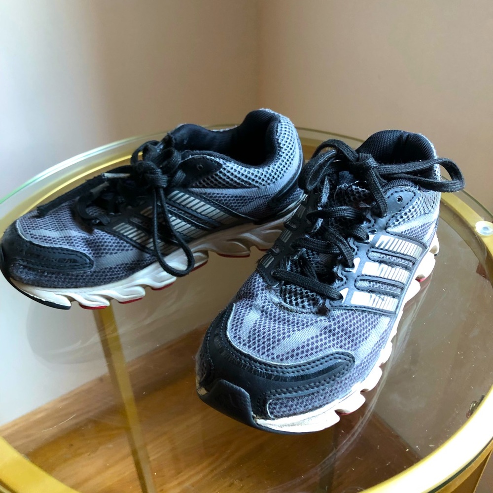 Adidas boys sneaker-size 13k Used- good condition